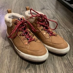 Tommy Hilfiger Jael sneakers (brown) SIZE 9